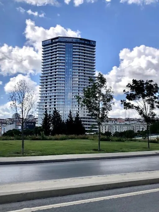 Secured Lux 1 + 1 Apartment - Gym, Sauna & Parking Istanbul Turkey